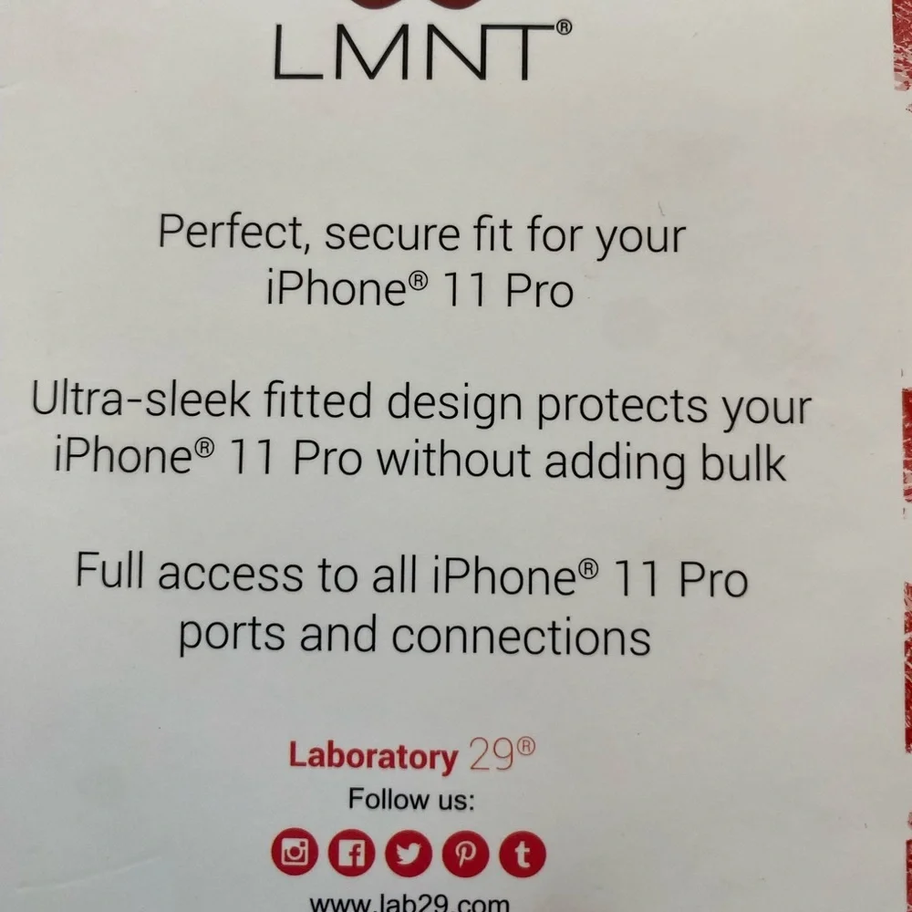 IPHONE 11PRO protective phone case💋💋 keep your phone safe from every day bumps